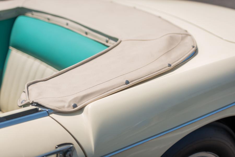 Детали экстерьера Maserati 3500 GT Spyder by Frua (AM101.268) 1957 года  (фото 17 из 26)